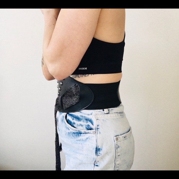 🍭SALE - BRAVE Corset belt. Real Leather w/elastic great stretch. Great details. - Picture 2 of 11